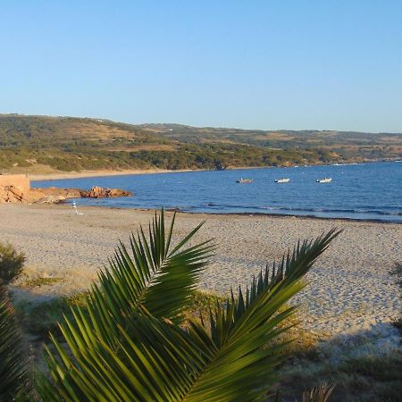 Casa Vacanza Costa Rossa Vista Mare Trinità dʼAgultu Buitenkant foto