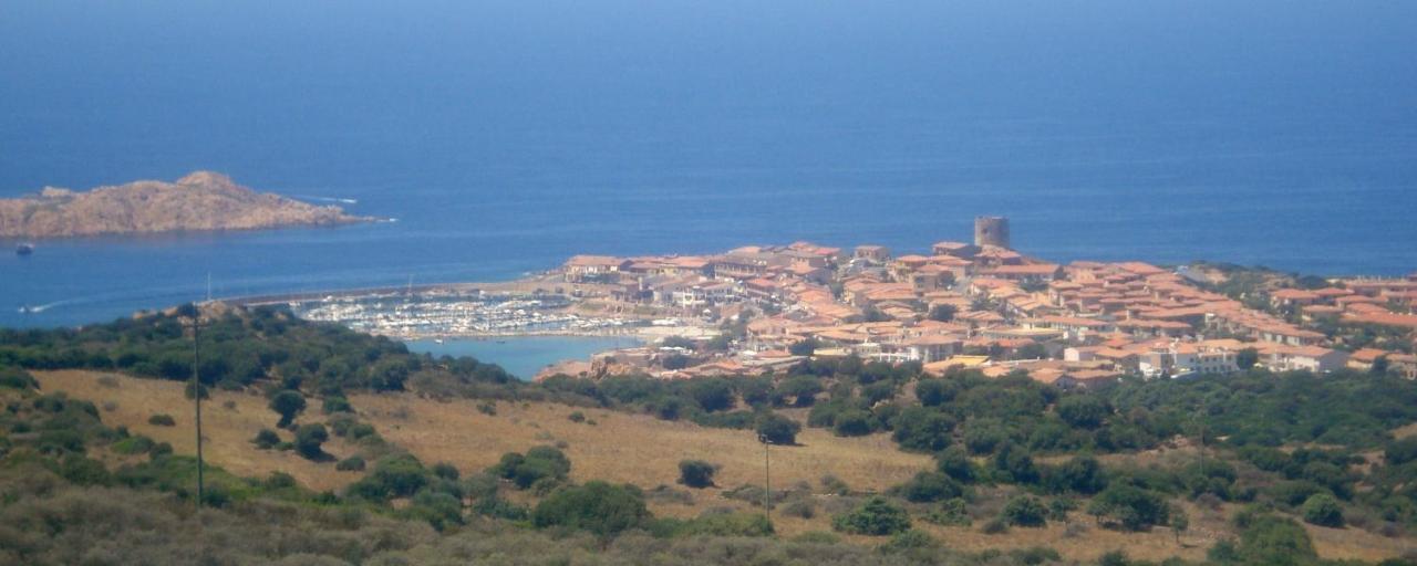 Casa Vacanza Costa Rossa Vista Mare Trinità dʼAgultu Buitenkant foto